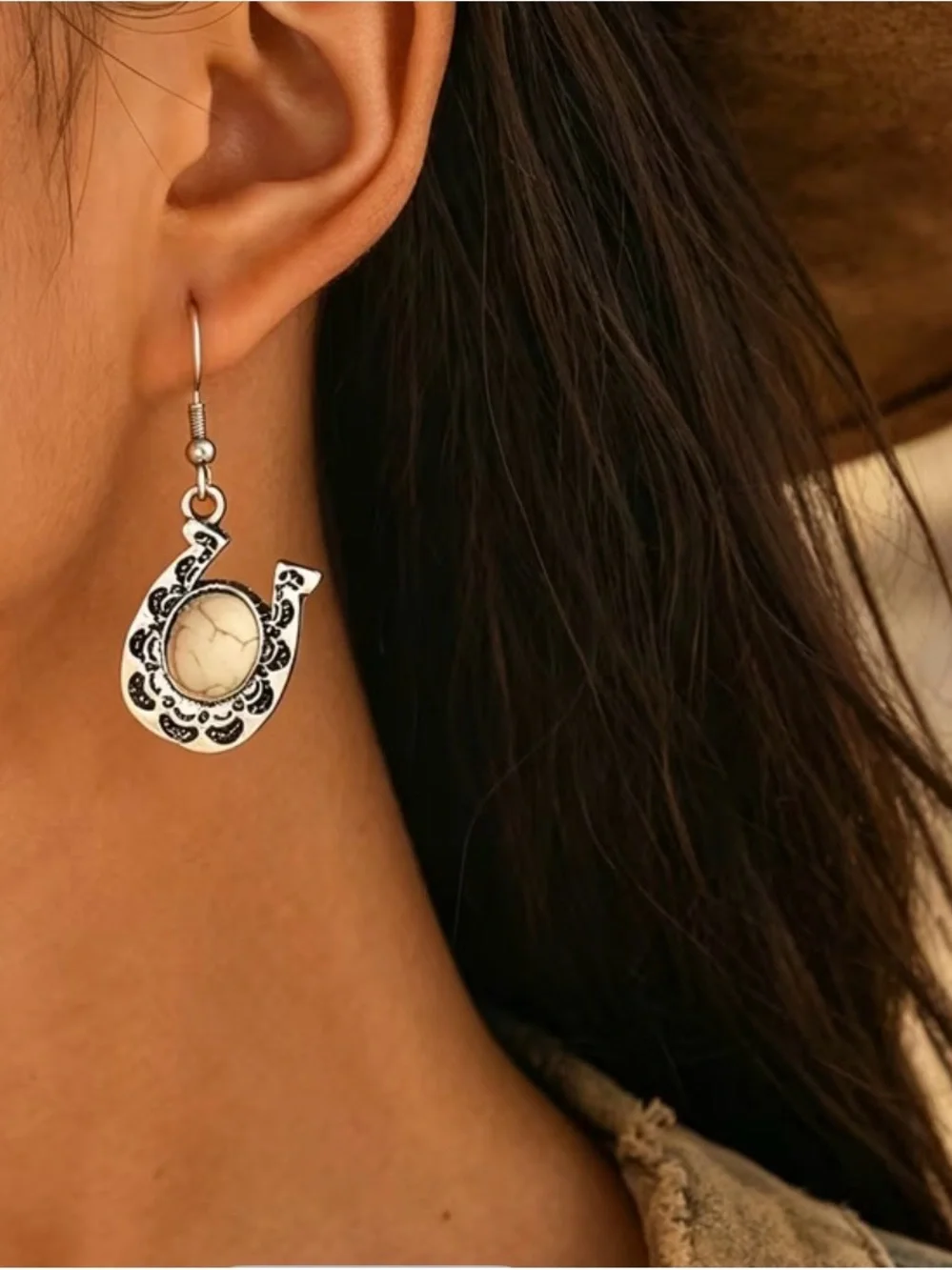 N/A elegant silver